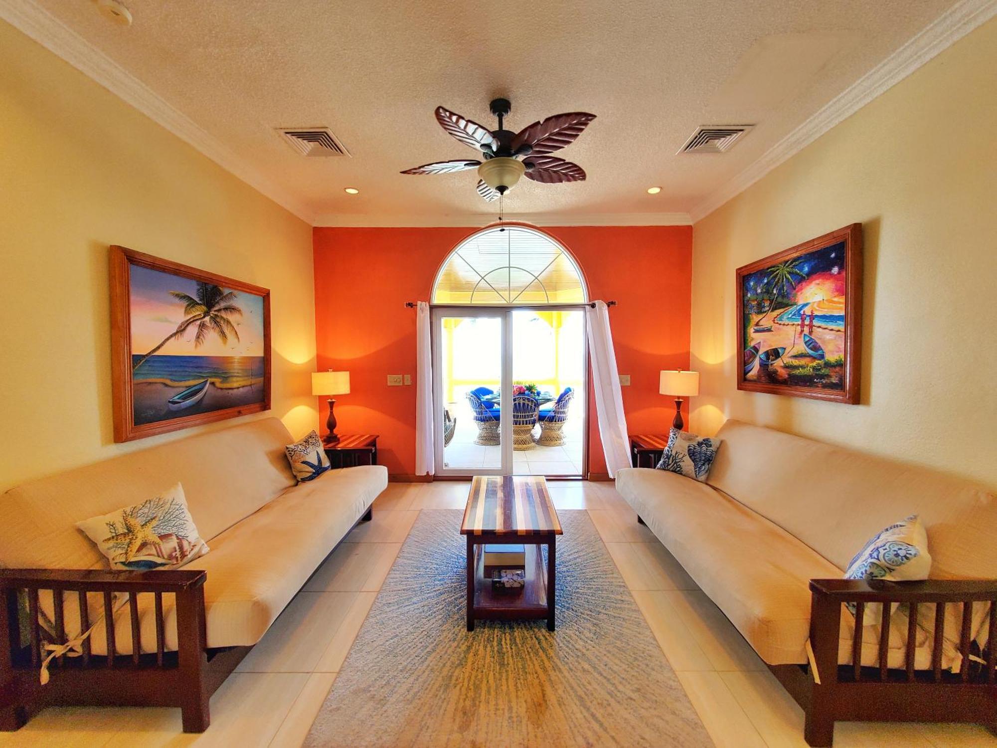 Blue Parrot Beach House And Villas Hopkins Exterior foto